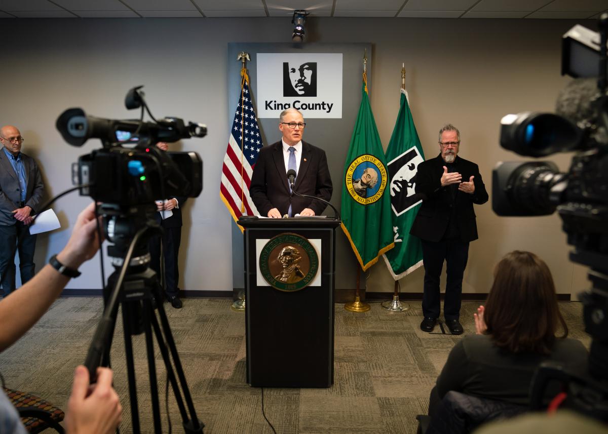 2020-03-16 Governor Inslee gives a press conference on coronavirus